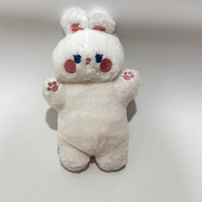 Juguetes de peluche con cremallera en forma de zanahoria