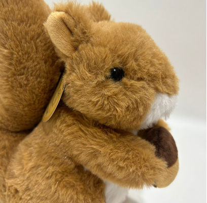 Fábrica por encargo mayorista de juguetes de peluche de ardilla grabable