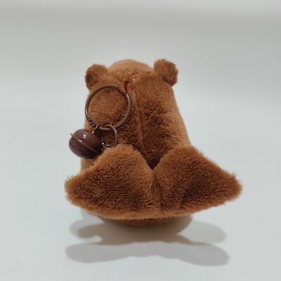 Peluche de capibara con cuerda y alas que se agitan