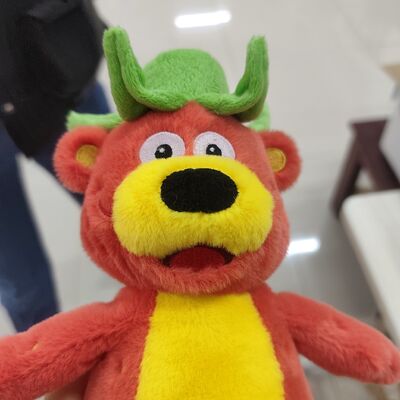 Grabación y repetición de movimiento de izquierda a derecha del oso de fresa